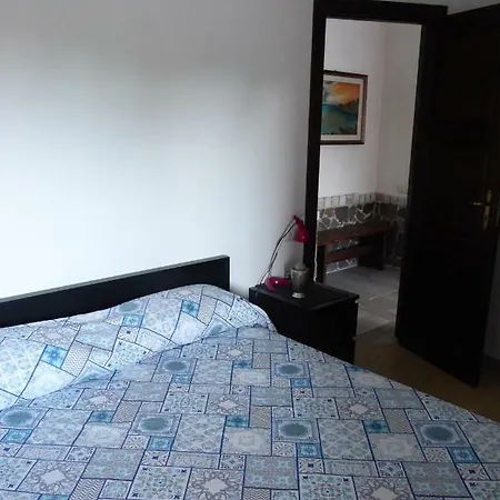 Lägenhet Confortevole I 3 Cocos Maierato